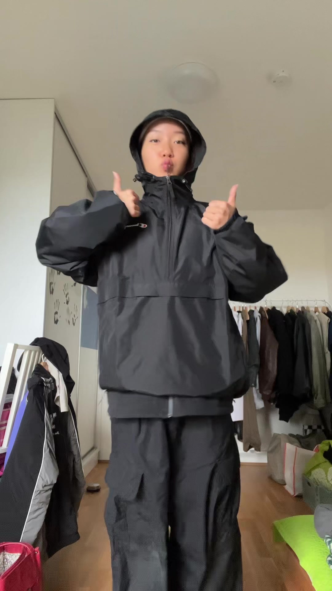 @leehoyoung