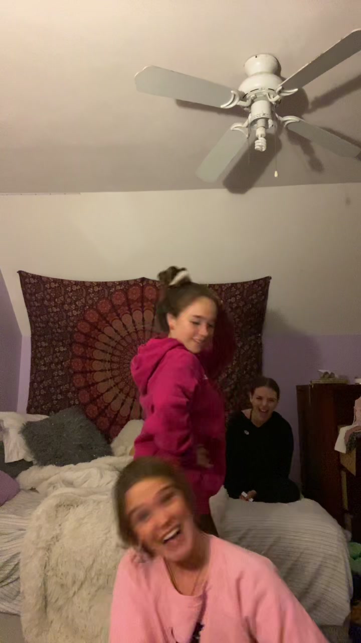 @laurenstewart0404