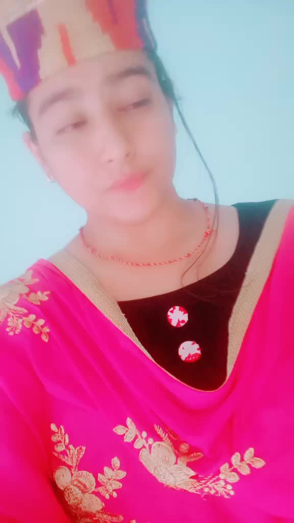 @👑QuEeN Of uR HeArT