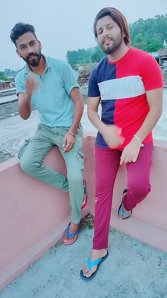 @Radhe Saab👑
