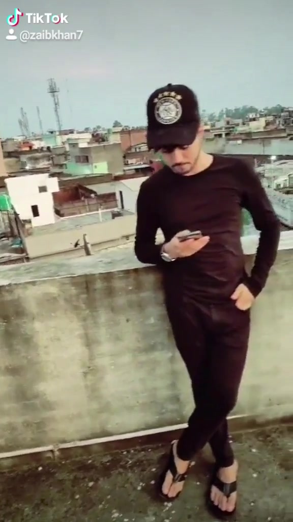 @Zaib Khan🎀