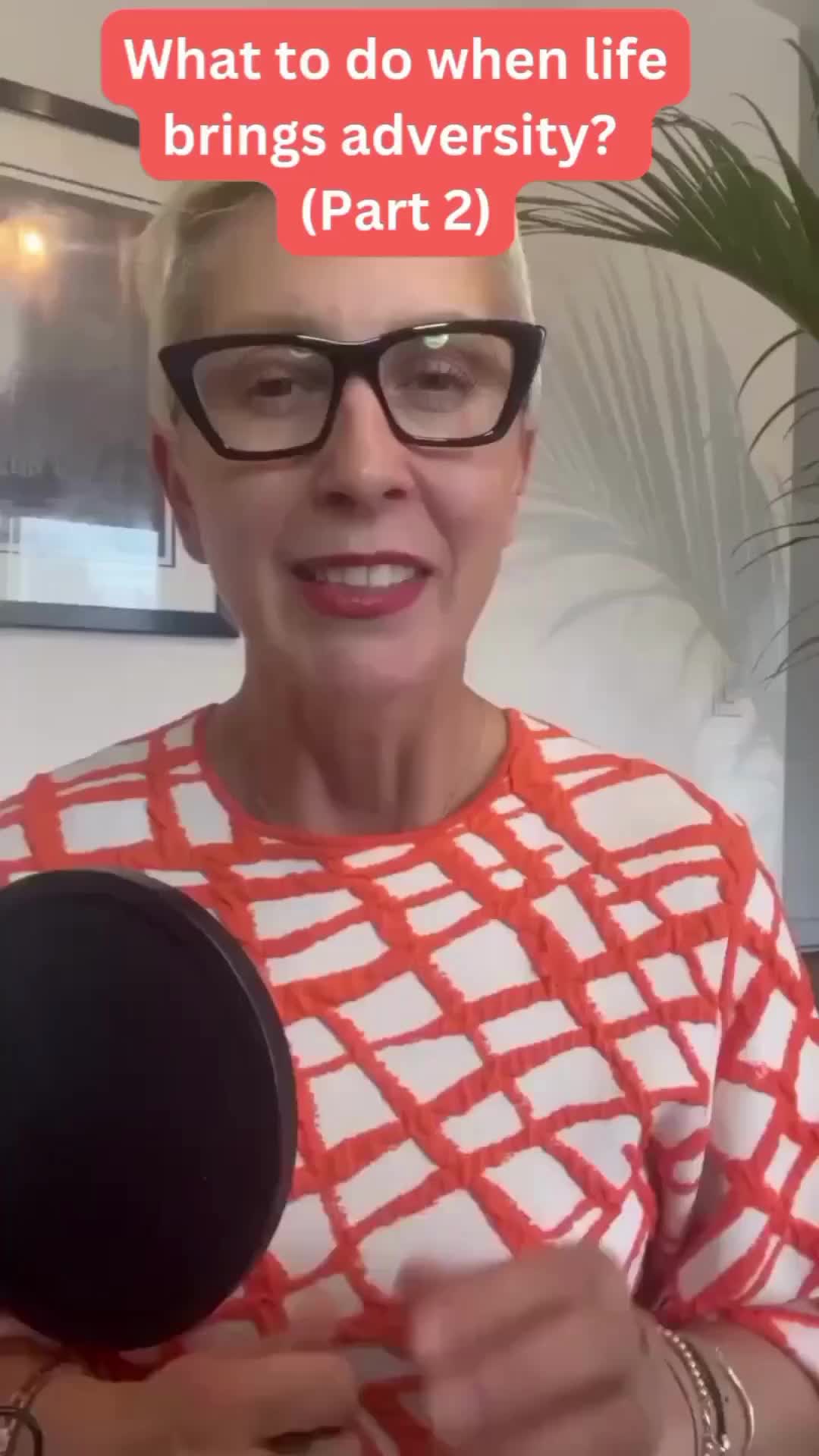 @theedgeofher