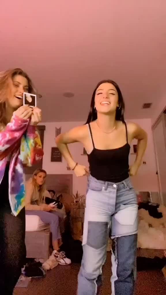 @charli