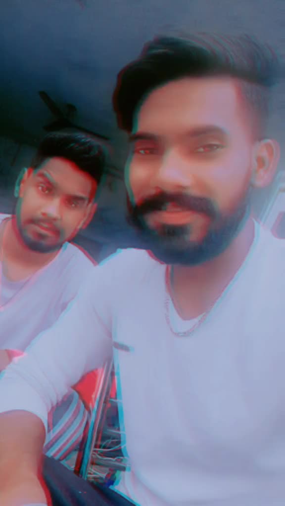 @crazzy boy alone😍😍