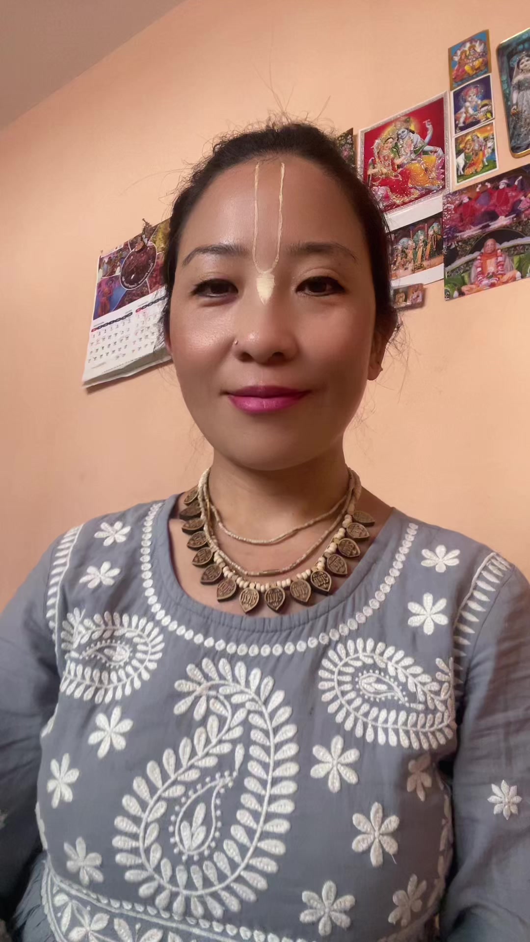 @राधगोबिनद दासि(हरीबोल)🦚🌏💚