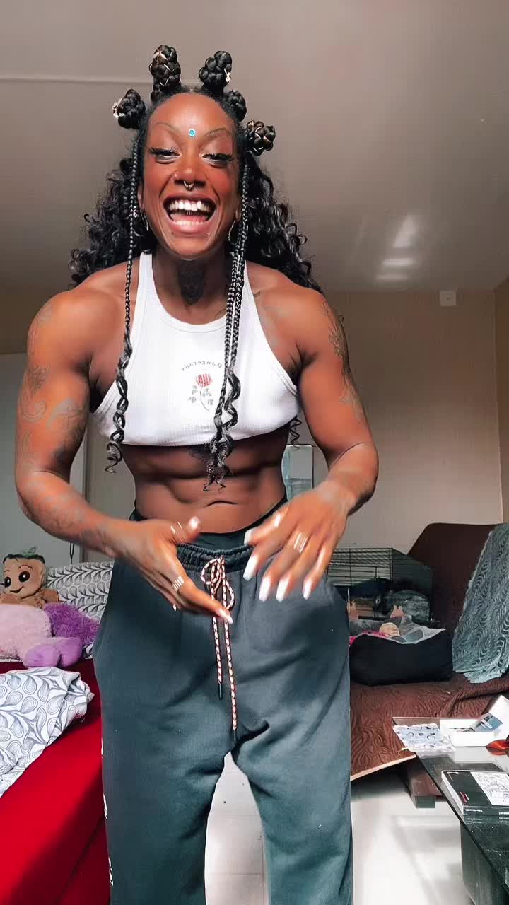 @Ines M.IFBBPRO 🐆