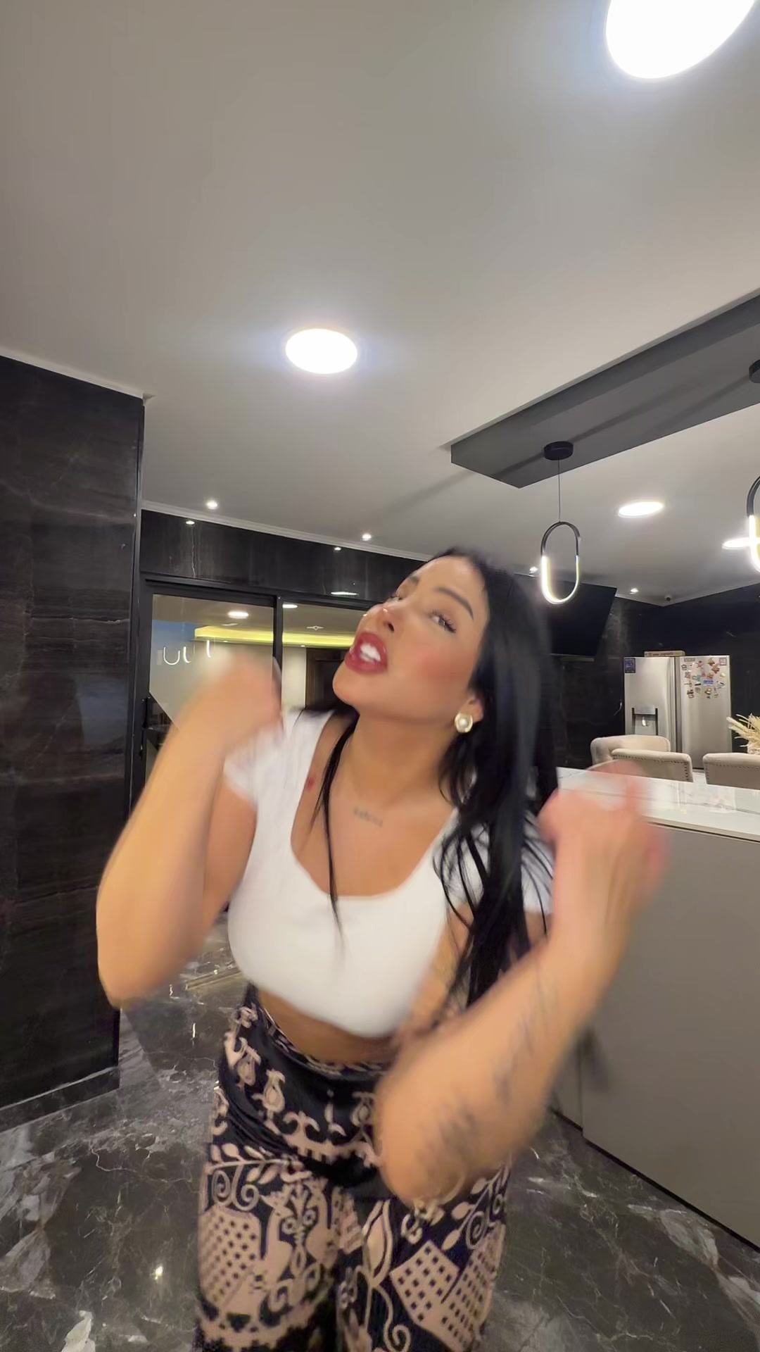 @luisaespinozaviral