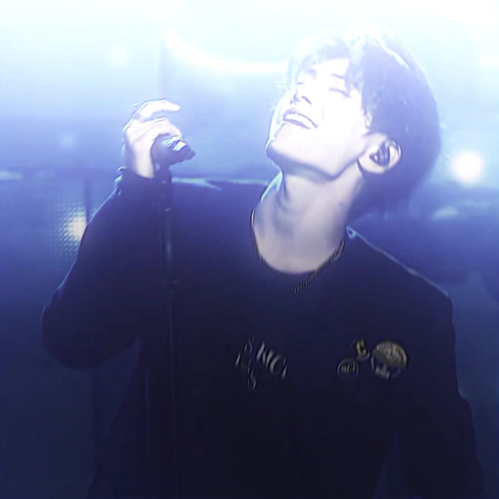 @tae ♛