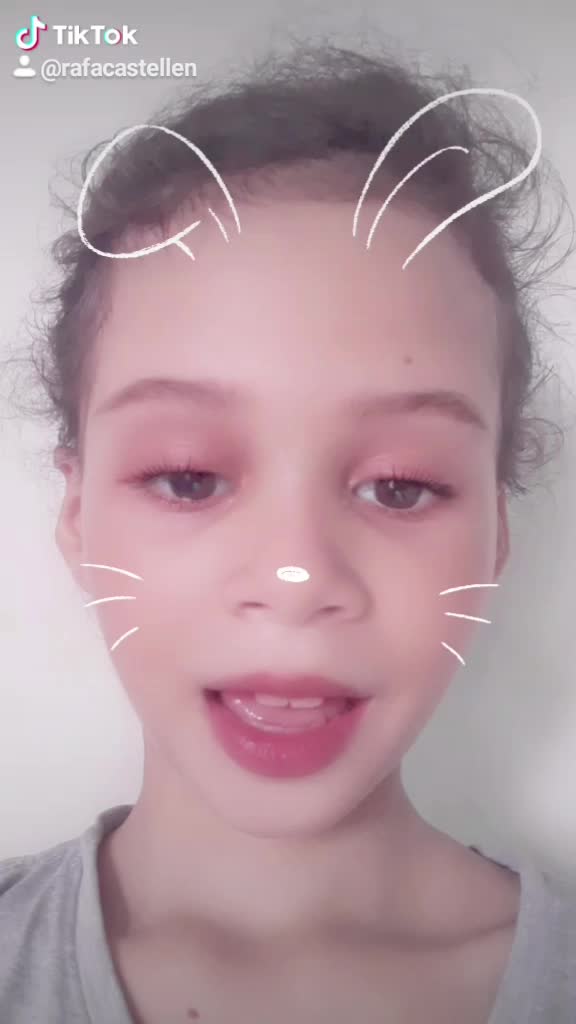 @Rafaela Castellen