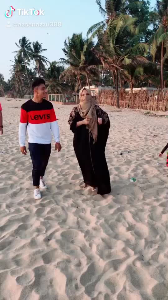 @Azaan__Azzu