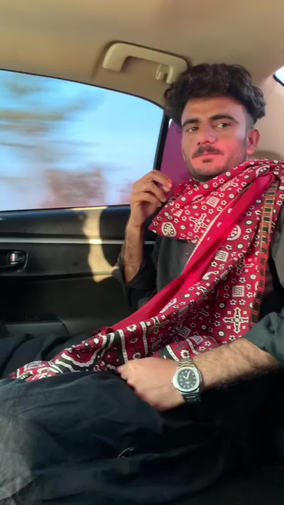 @N.S🕷️