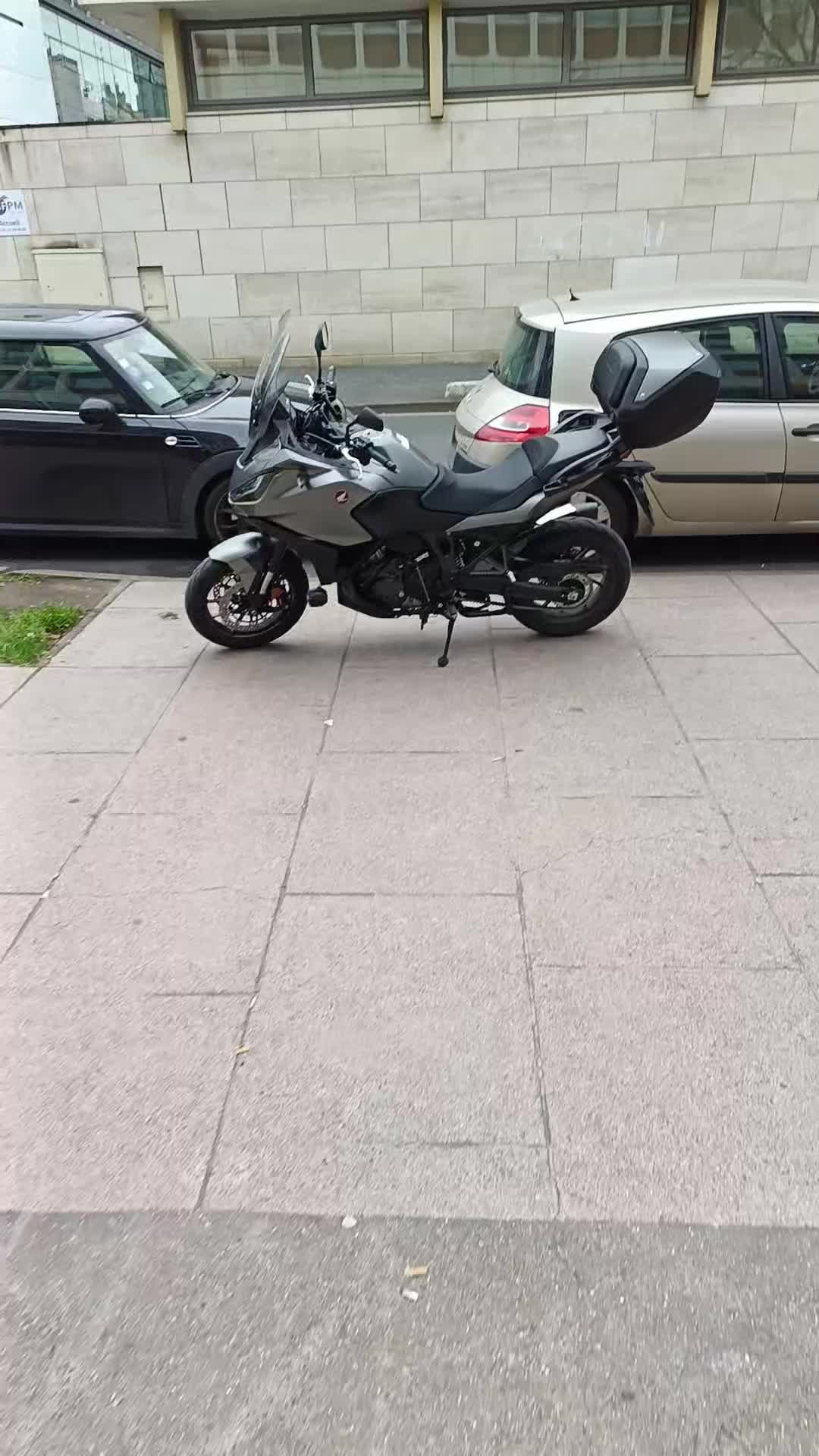 @lbk_Nt1100