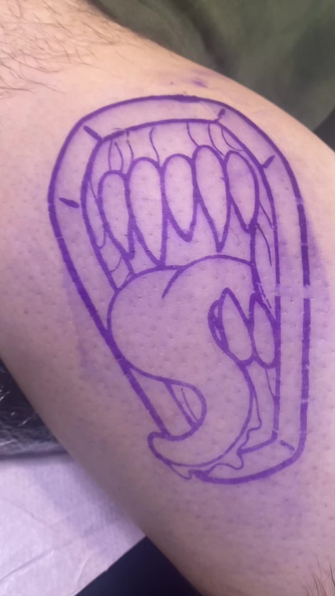 @Lauren_the_artiste