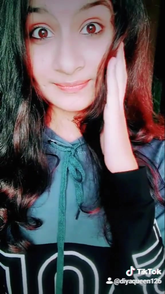 @♥️Diya nankani♥️