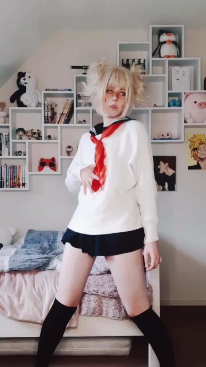 @b1ack cat  >‿‿◕