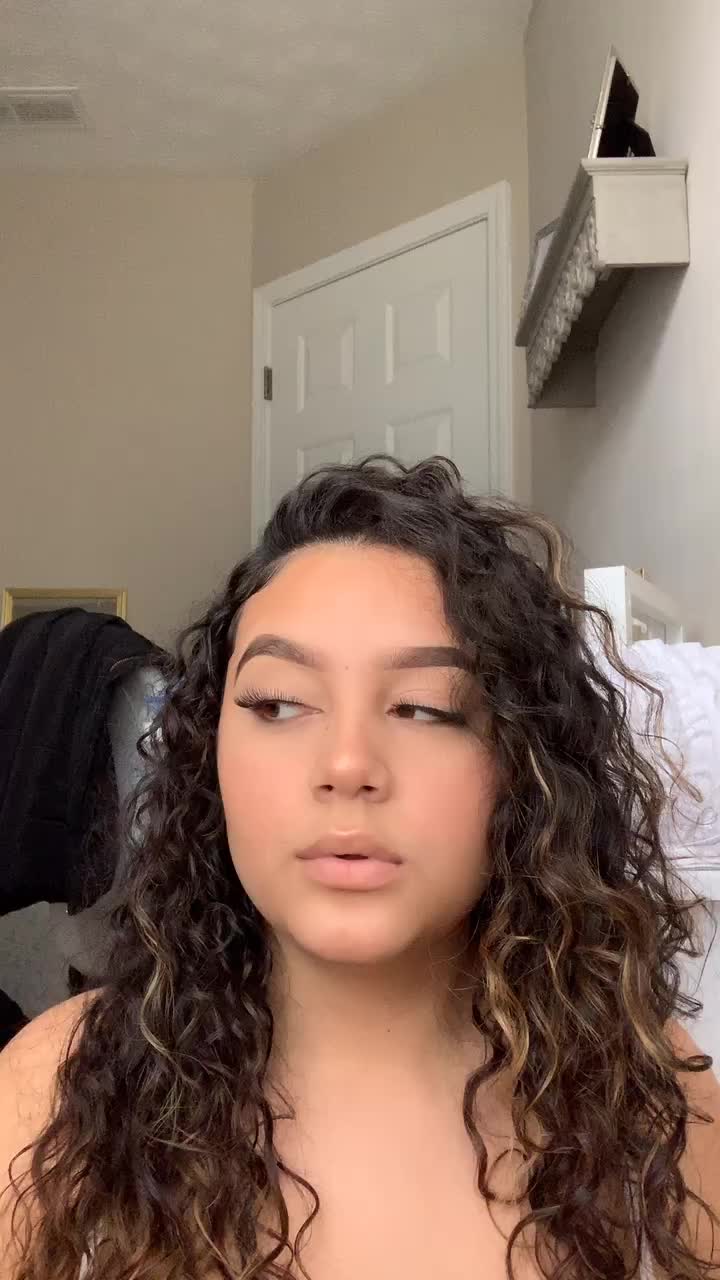@Sarah Llaverias💸