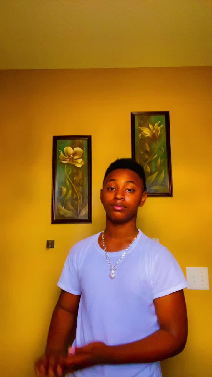 @CEO of Edits🐍🔙🚀