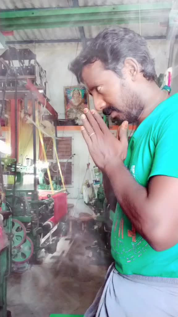 @கிராமத்து பைத்தியம்
