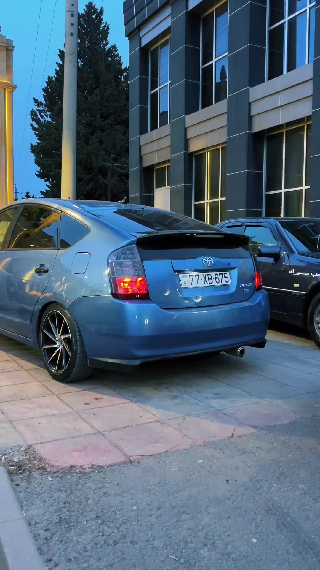 @099
