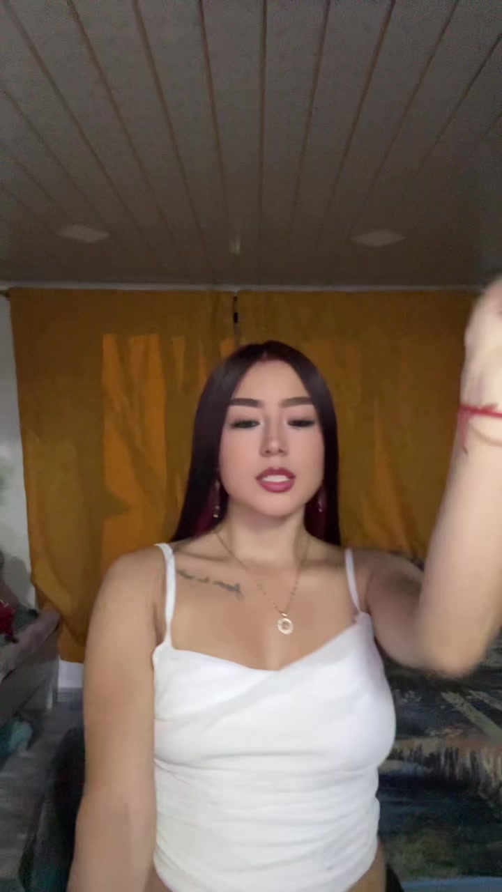 @Luna🌹