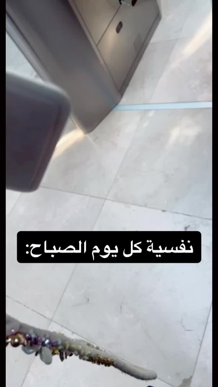 @Bella