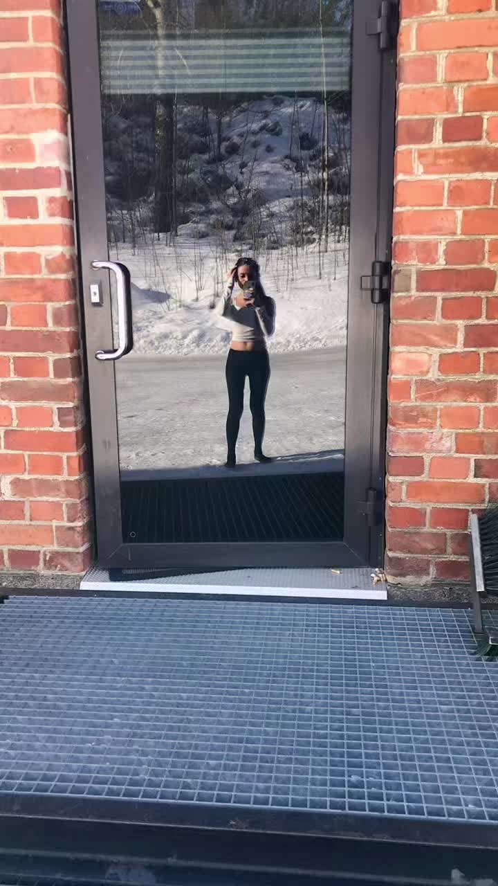 @Tiny pinay in Germany 🦋🇩🇪