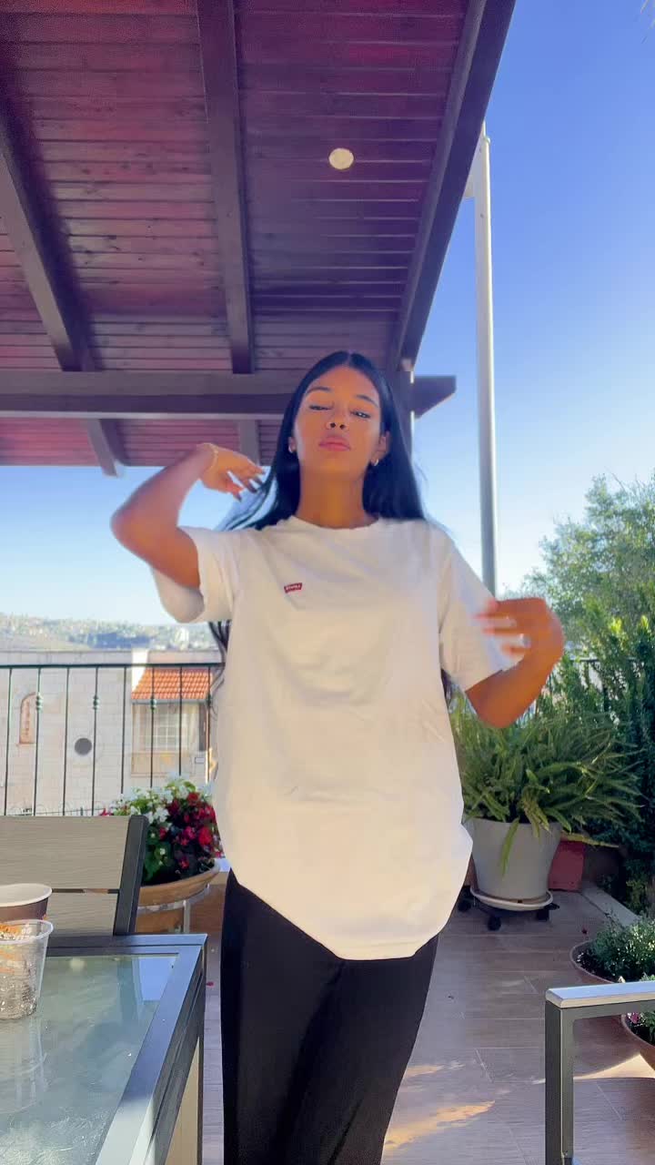 @AO