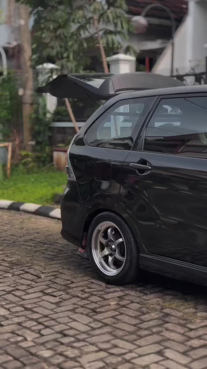 @Veloitem