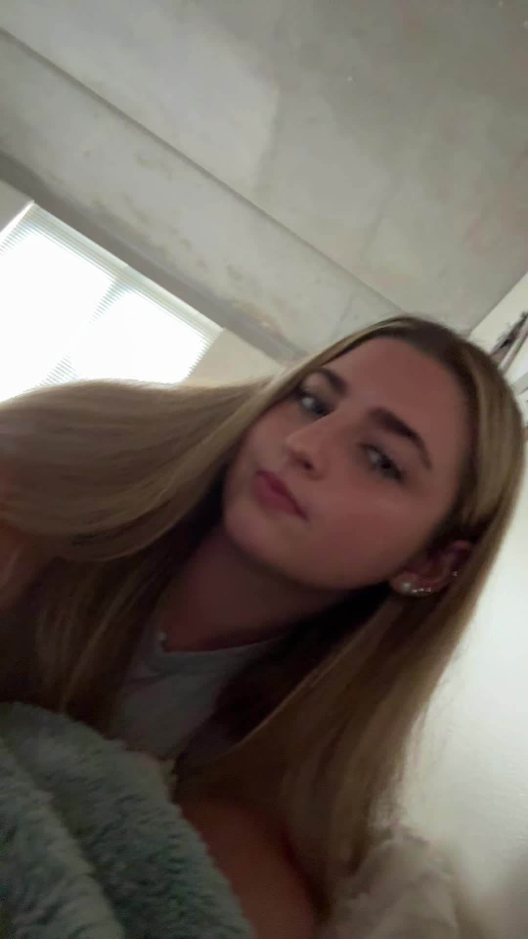 @ava