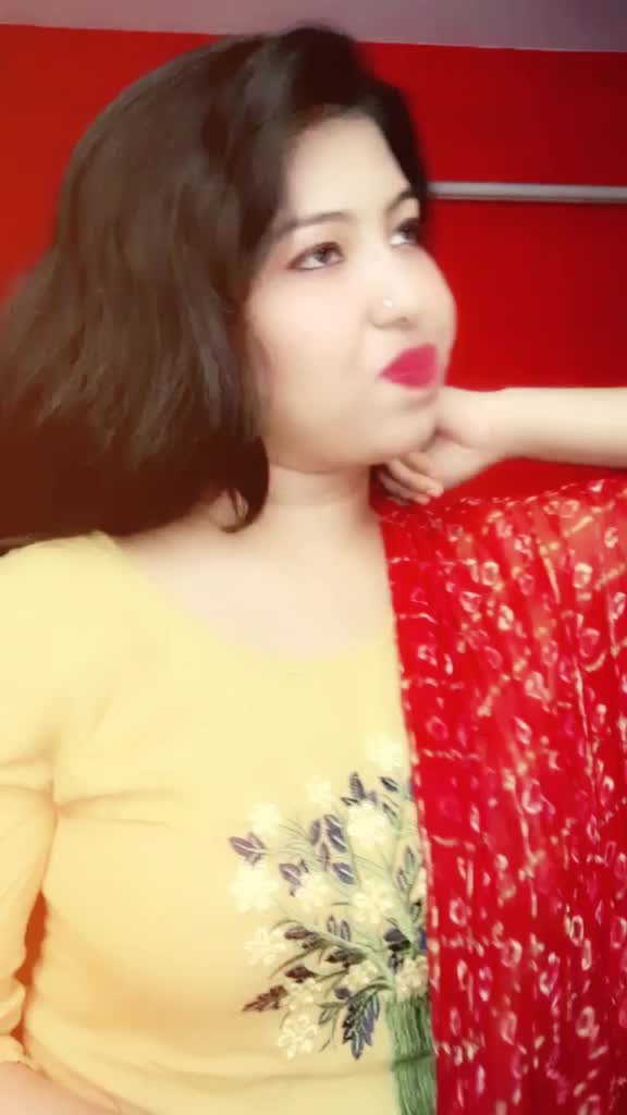 @Moumi