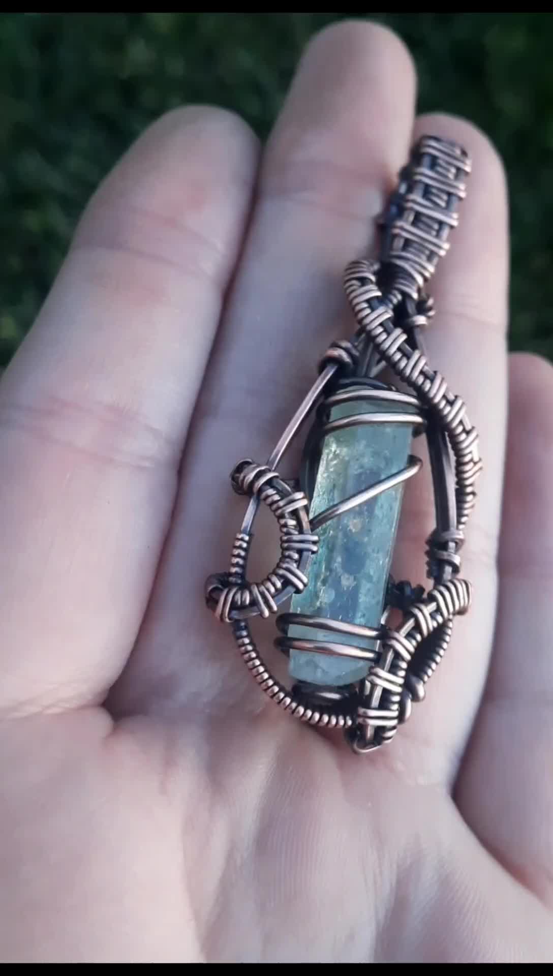 @LunasWireWraps