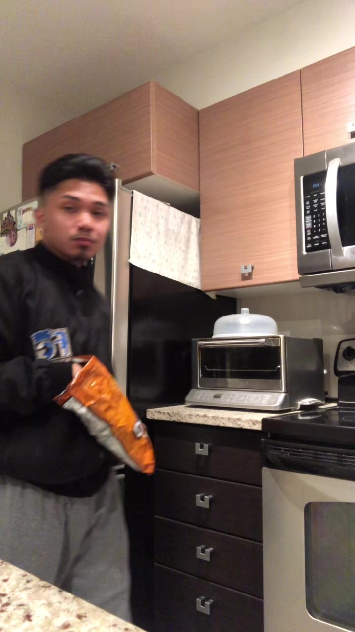 @Johnvillanueva
