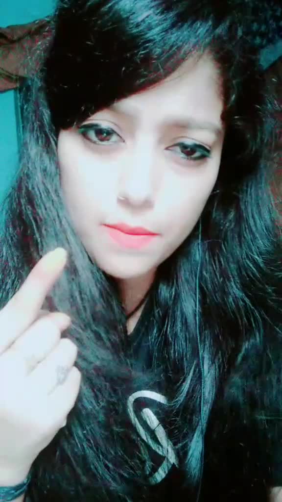 @🥰KaMnA GaUtAm👑