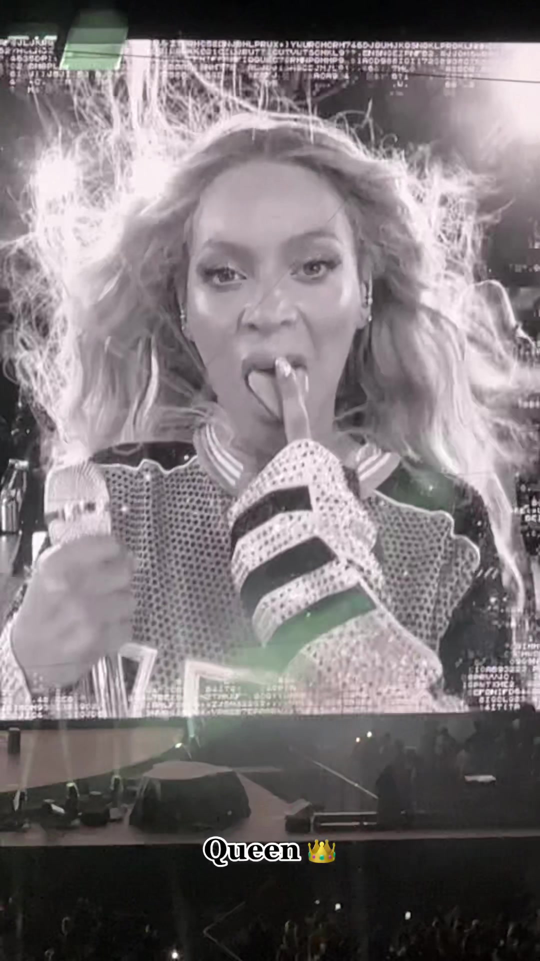 @tiiannaniicole