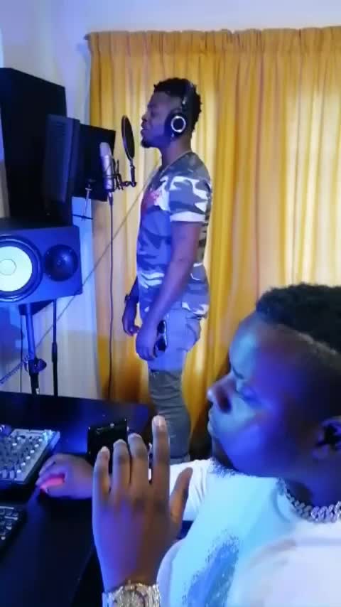 @Omo Phola