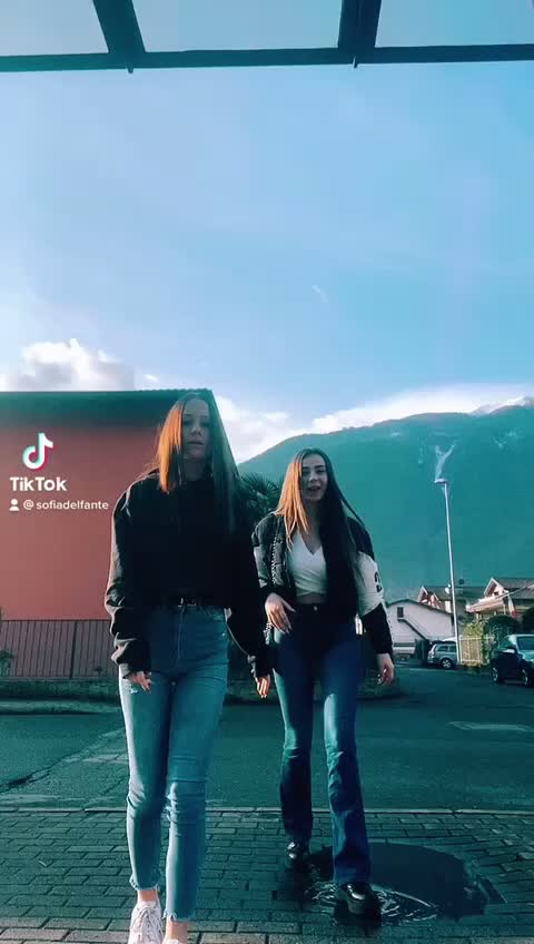 @_.la_.vio._