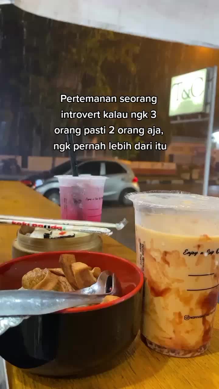 @rennn⋆˚✿˖&deg;