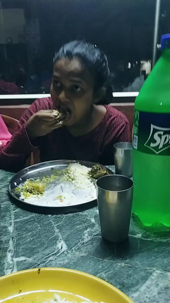 @LAVANYA LAVI👩&zwj;❤️