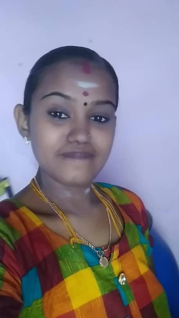 @தேனிகாரி பொண்ணு😘😡