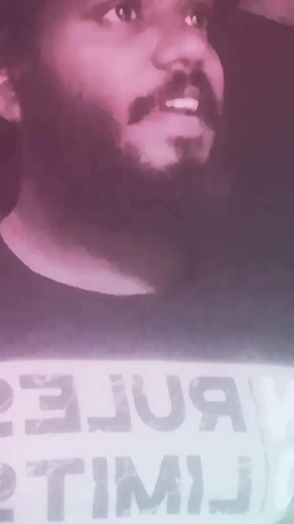@JE__ST__IN