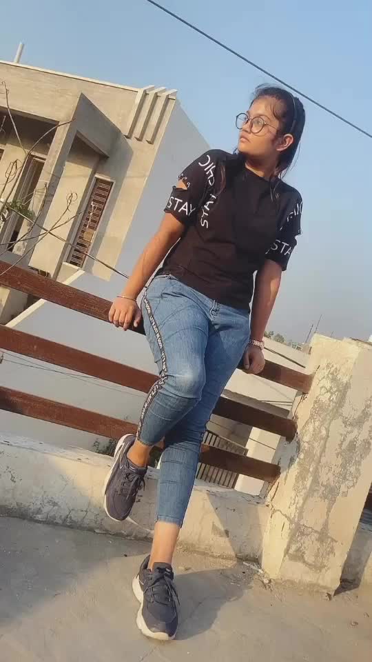 @Simmi♥️