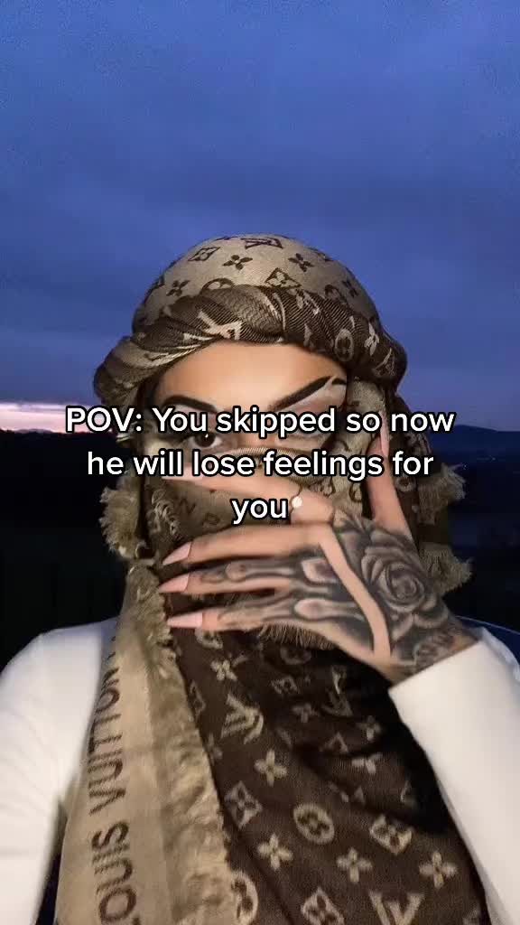 @︎.