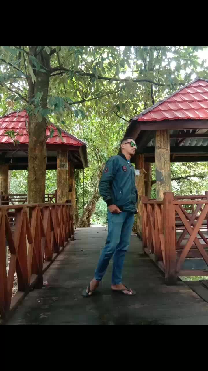 @MANUHUTU