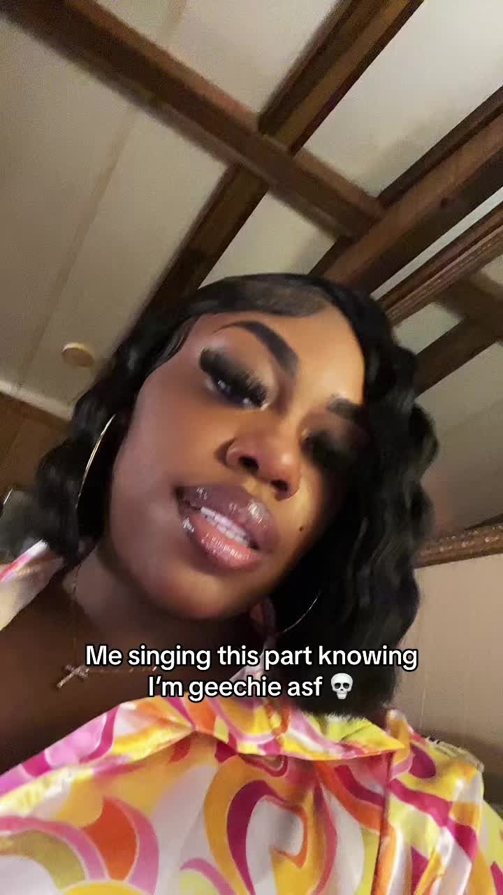 @Mya🌸