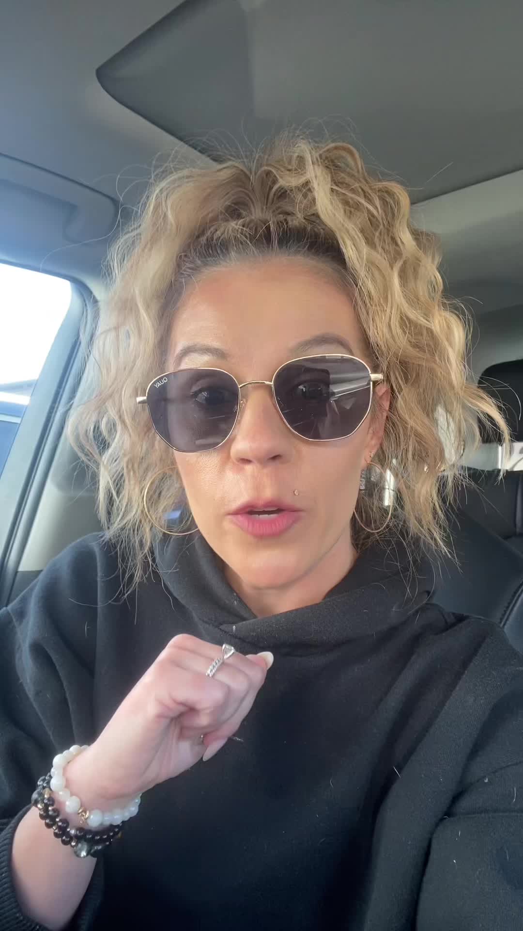 @Dez