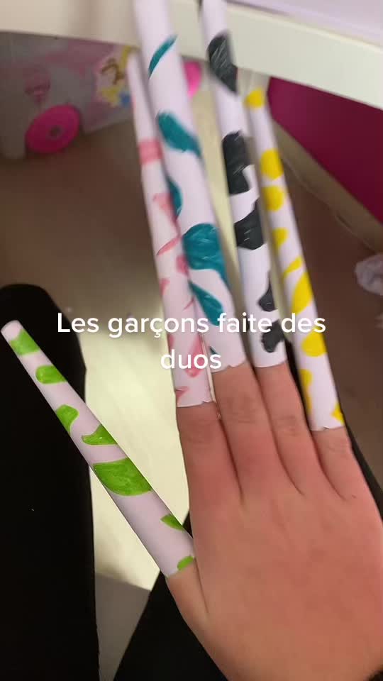 @Long nails
