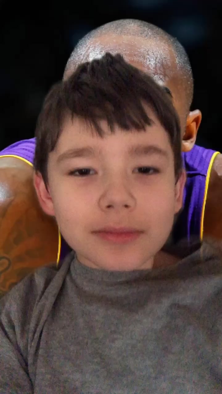 @A n g e l   r o z z
