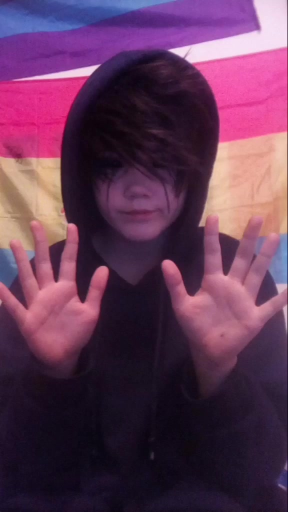 @MoonWolf