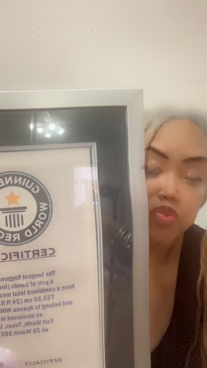 @YaniLNB