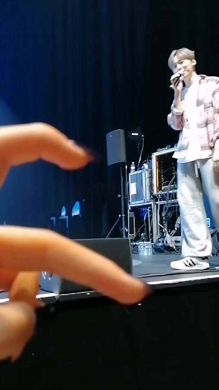 @saw oneus
